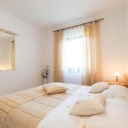 Apartments Olea Porec Exterior photo